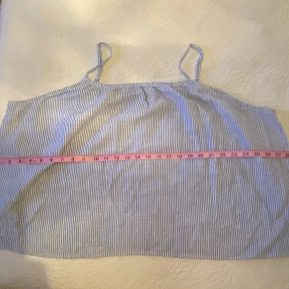 H&M adjustable straps, XXL blue and white striped light weight cropped top - Picture 1 of 3